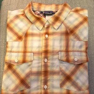 Patagonia Men’s Short Sleeve Button Down L